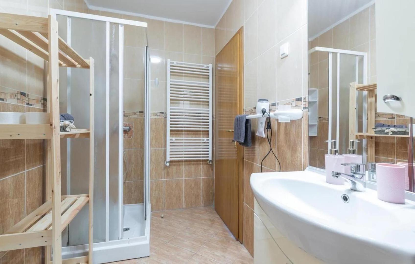 Apartment Near The Center/Beach Пула Екстериор снимка