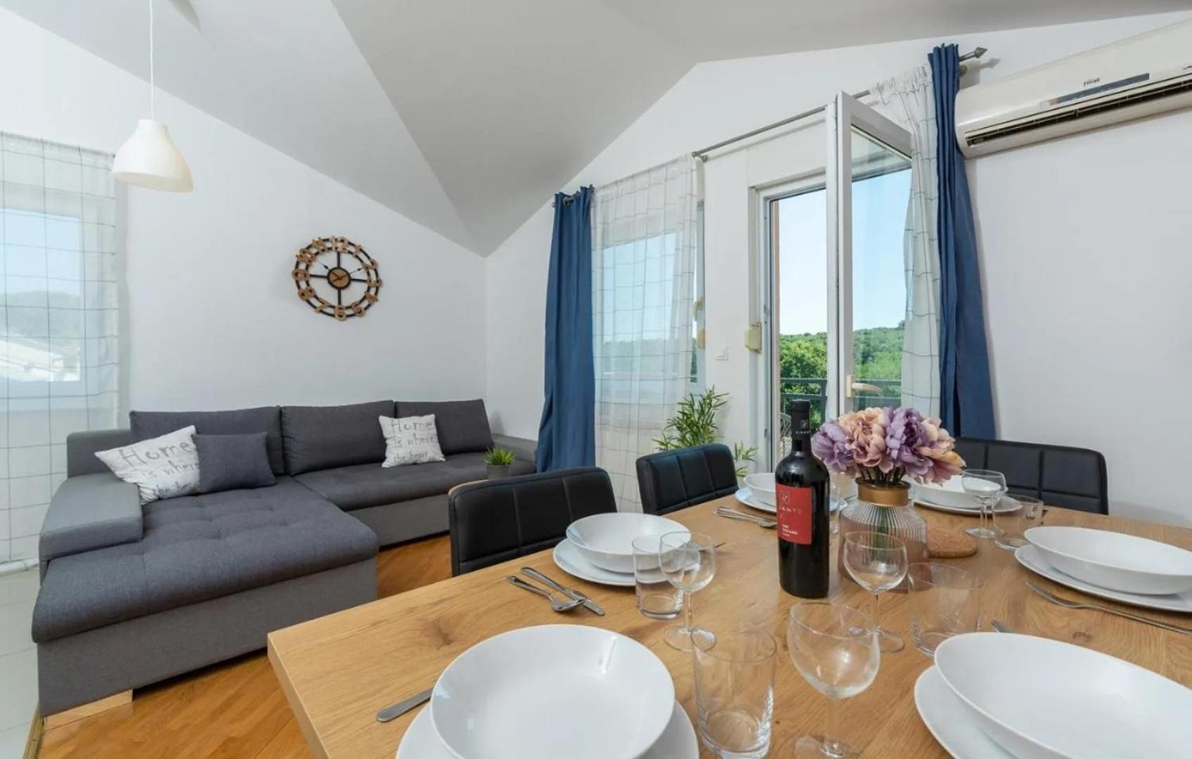 Apartment Near The Center/Beach Пула Екстериор снимка